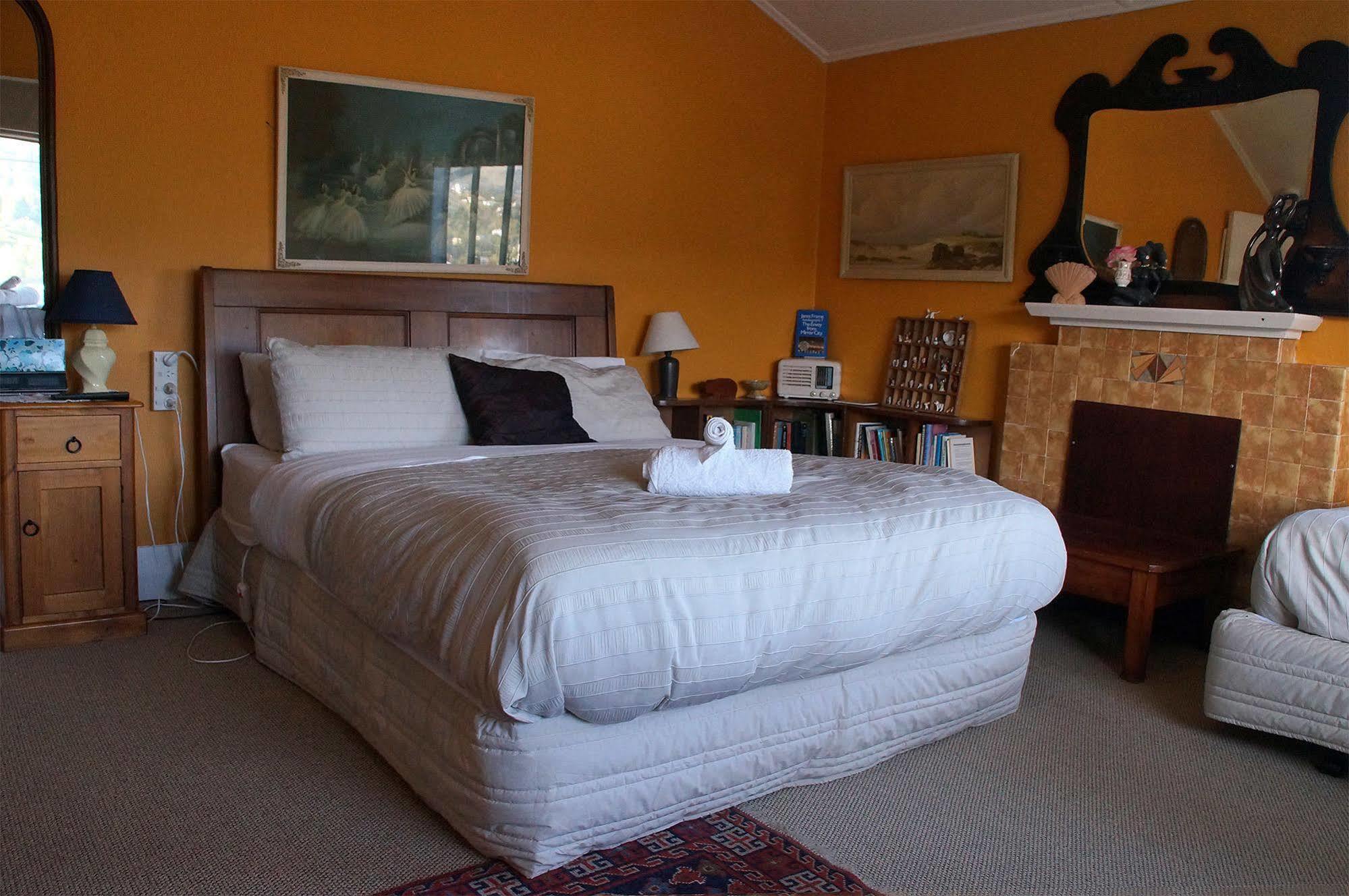 Arden Street House Bed & Breakfast Dunedin Exterior photo